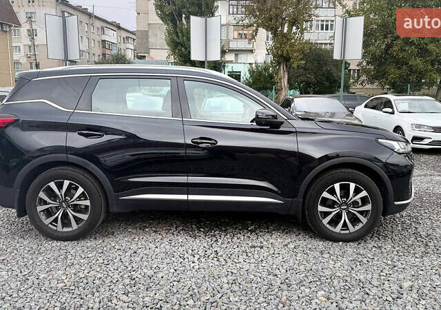 Чері Tiggo 7 Pro 2021 у Бердичеве на Automoto.ua Чорний Чері Tiggo 7 Pro, об'ємом двигуна 1.5 л та пробігом 45 тис. км за 17000 $, фото 12 на Automoto.ua