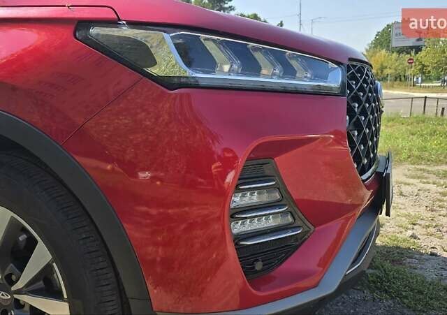 Красный Чери Tiggo 7 Pro, объемом двигателя 1.5 л и пробегом 37 тыс. км за 17000 $, фото 3 на Automoto.ua