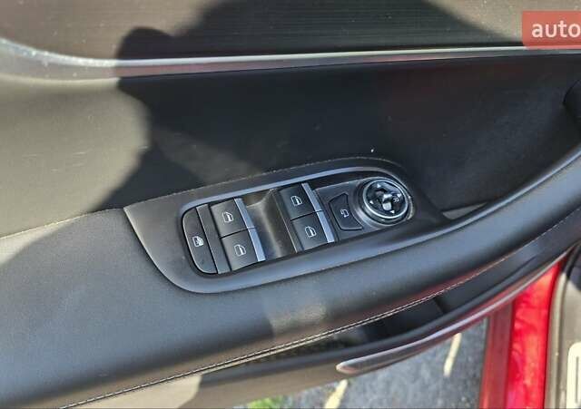 Красный Чери Tiggo 7 Pro, объемом двигателя 1.5 л и пробегом 37 тыс. км за 17000 $, фото 10 на Automoto.ua