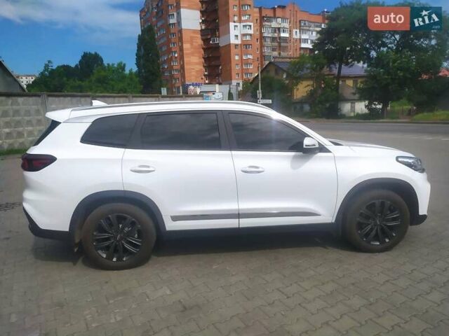 Белый Чери Tiggo 8, объемом двигателя 1.5 л и пробегом 98 тыс. км за 13000 $, фото 3 на Automoto.ua