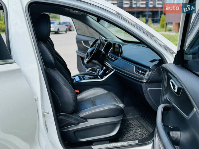 Білий Чері Tiggo 8, об'ємом двигуна 2 л та пробігом 23 тис. км за 20500 $, фото 13 на Automoto.ua