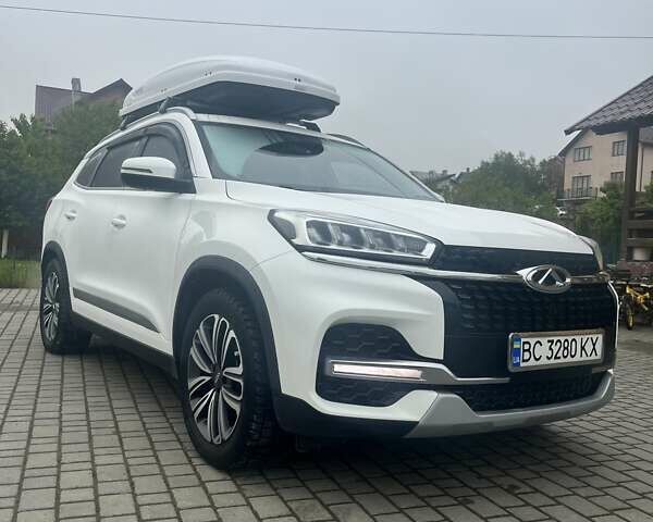 Белый Чери Tiggo 8, объемом двигателя 1.97 л и пробегом 100 тыс. км за 13500 $, фото 4 на Automoto.ua
