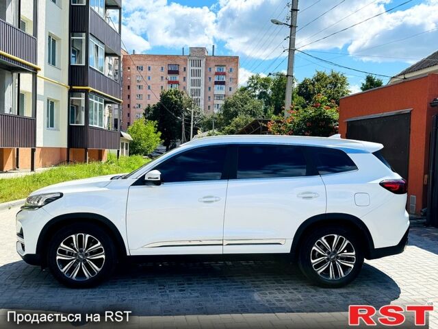 Білий Чері Tiggo 8, об'ємом двигуна 2 л та пробігом 23 тис. км за 20500 $, фото 1 на Automoto.ua
