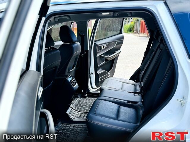 Білий Чері Tiggo 8, об'ємом двигуна 2 л та пробігом 23 тис. км за 20500 $, фото 6 на Automoto.ua