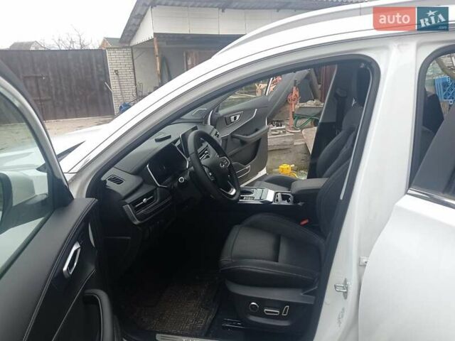 Білий Чері Tiggo 8, об'ємом двигуна 2 л та пробігом 1 тис. км за 24000 $, фото 5 на Automoto.ua