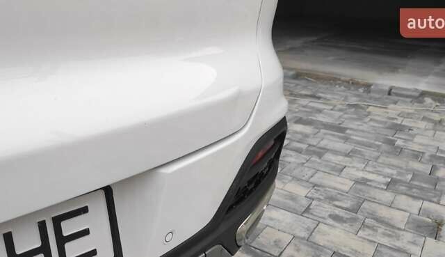 Белый Чери Tiggo 8, объемом двигателя 1.97 л и пробегом 60 тыс. км за 17000 $, фото 4 на Automoto.ua