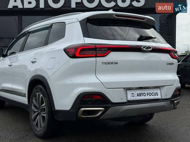 Белый Чери Tiggo 8, объемом двигателя 1.97 л и пробегом 69 тыс. км за 13490 $, фото 7 на Automoto.ua