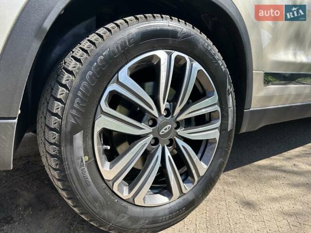 Бежевий Чері Tiggo 8, об'ємом двигуна 1.97 л та пробігом 53 тис. км за 16400 $, фото 30 на Automoto.ua