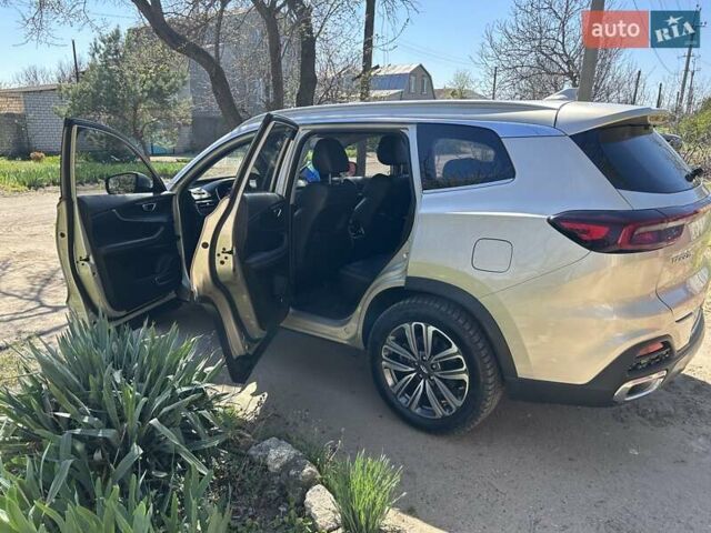 Бежевий Чері Tiggo 8, об'ємом двигуна 1.97 л та пробігом 53 тис. км за 16400 $, фото 3 на Automoto.ua
