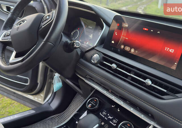 Бежевий Чері Tiggo 8, об'ємом двигуна 2 л та пробігом 58 тис. км за 17200 $, фото 15 на Automoto.ua