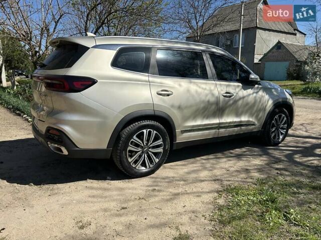 Бежевий Чері Tiggo 8, об'ємом двигуна 1.97 л та пробігом 53 тис. км за 16400 $, фото 5 на Automoto.ua