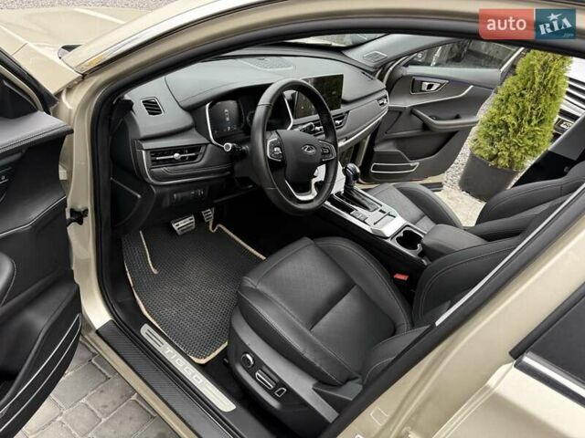 Бежевый Чери Tiggo 8, объемом двигателя 1.97 л и пробегом 10 тыс. км за 18900 $, фото 23 на Automoto.ua