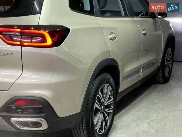 Бежевый Чери Tiggo 8, объемом двигателя 1.97 л и пробегом 61 тыс. км за 15850 $, фото 7 на Automoto.ua