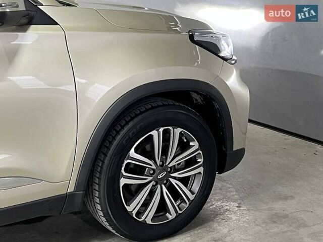 Бежевый Чери Tiggo 8, объемом двигателя 1.97 л и пробегом 61 тыс. км за 15850 $, фото 4 на Automoto.ua