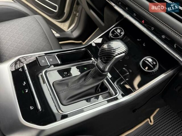 Бежевый Чери Tiggo 8, объемом двигателя 1.97 л и пробегом 10 тыс. км за 18900 $, фото 39 на Automoto.ua