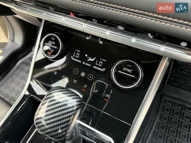 Бежевий Чері Tiggo 8, об'ємом двигуна 1.97 л та пробігом 8 тис. км за 18700 $, фото 144 на Automoto.ua