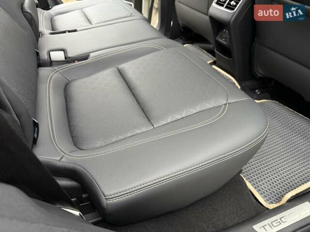 Бежевый Чери Tiggo 8, объемом двигателя 1.97 л и пробегом 10 тыс. км за 18900 $, фото 32 на Automoto.ua