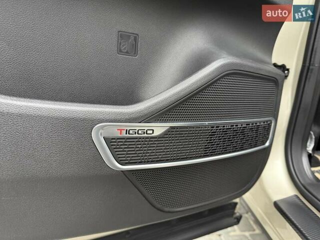 Бежевый Чери Tiggo 8, объемом двигателя 1.97 л и пробегом 10 тыс. км за 18900 $, фото 48 на Automoto.ua