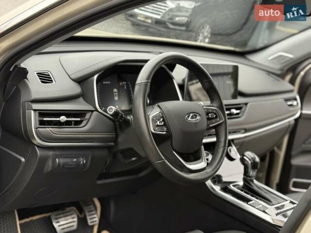 Бежевый Чери Tiggo 8, объемом двигателя 1.97 л и пробегом 10 тыс. км за 18900 $, фото 24 на Automoto.ua