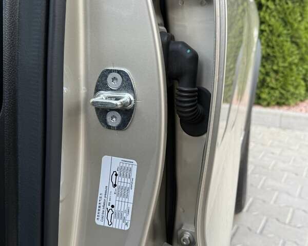 Бежевий Чері Tiggo 8, об'ємом двигуна 1.97 л та пробігом 8 тис. км за 18700 $, фото 123 на Automoto.ua