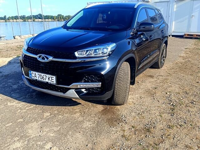 Черный Чери Tiggo 8, объемом двигателя 1.5 л и пробегом 99 тыс. км за 11999 $, фото 2 на Automoto.ua
