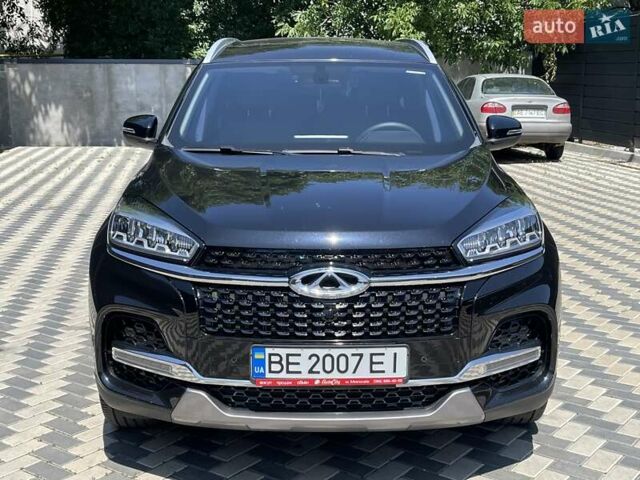 Черный Чери Tiggo 8, объемом двигателя 1.5 л и пробегом 85 тыс. км за 13999 $, фото 1 на Automoto.ua