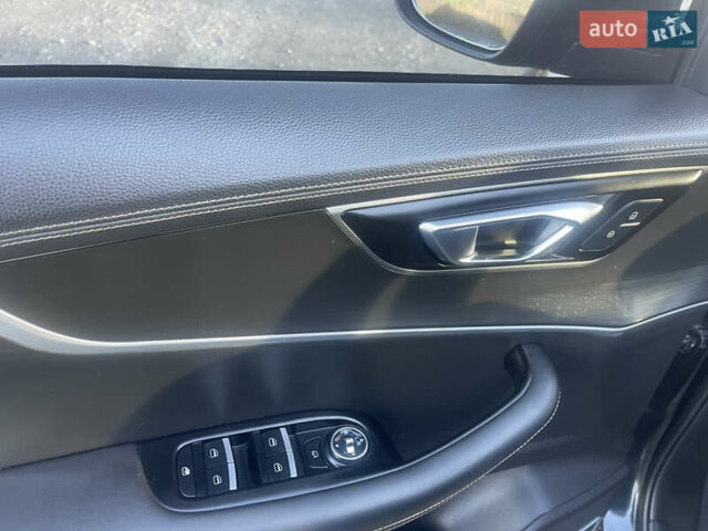 Чері Tiggo 8 2020 у Кривому Розі на Automoto.ua Чорний Чері Tiggo 8, об'ємом двигуна 1.97 л та пробігом 58 тис. км за 15300 $, фото 12 на Automoto.ua