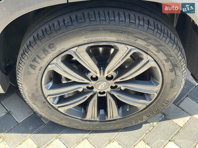 Черный Чери Tiggo 8, объемом двигателя 1.5 л и пробегом 85 тыс. км за 13999 $, фото 10 на Automoto.ua