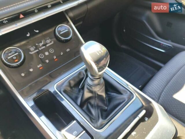 Сірий Чері Tiggo 8, об'ємом двигуна 1.5 л та пробігом 67 тис. км за 13250 $, фото 40 на Automoto.ua