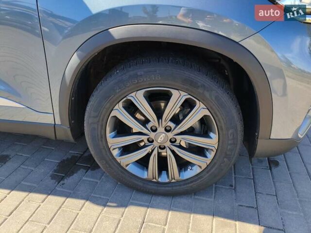 Сірий Чері Tiggo 8, об'ємом двигуна 1.5 л та пробігом 67 тис. км за 13250 $, фото 3 на Automoto.ua