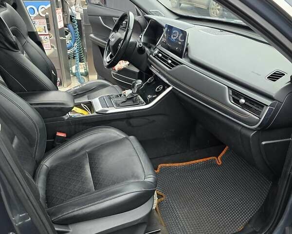 Серый Чери Tiggo 8, объемом двигателя 1.5 л и пробегом 142 тыс. км за 14300 $, фото 4 на Automoto.ua
