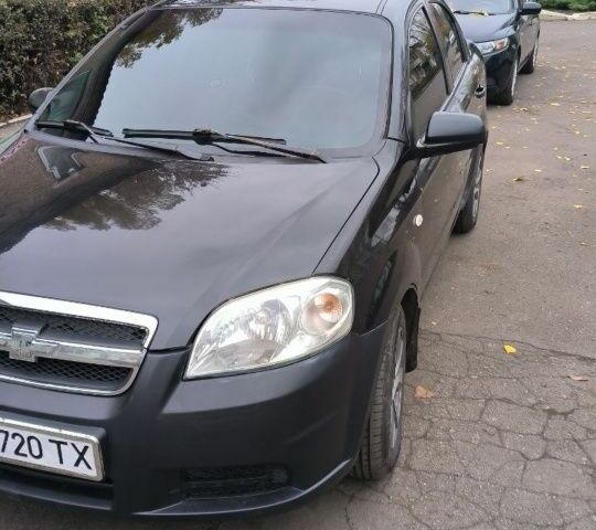 Черный Шевроле Алеро, объемом двигателя 1.5 л и пробегом 50 тыс. км за 2800 $, фото 5 на Automoto.ua