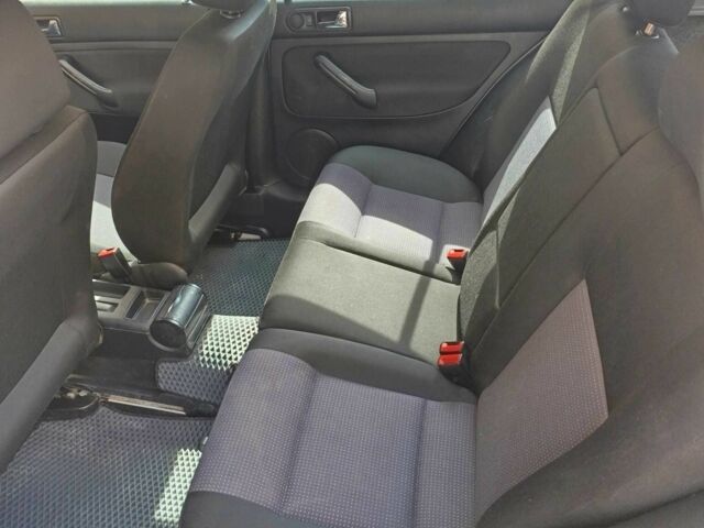 Сірий Шевроле Алеро, об'ємом двигуна 1.4 л та пробігом 235 тис. км за 3990 $, фото 8 на Automoto.ua