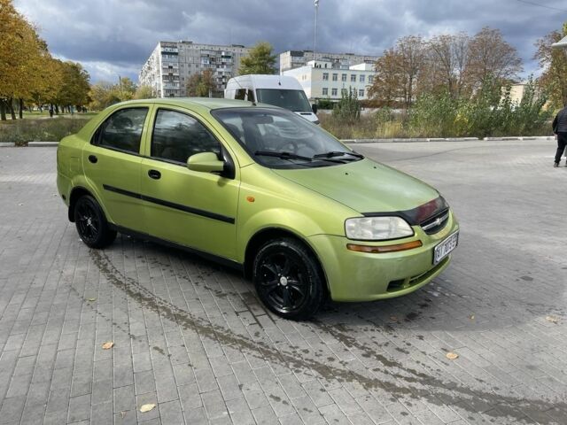 Зеленый Шевроле Алеро, объемом двигателя 1.5 л и пробегом 260 тыс. км за 1750 $, фото 4 на Automoto.ua