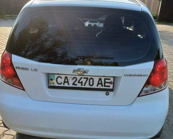 Білий Шевроле Авео, об'ємом двигуна 1.5 л та пробігом 189 тис. км за 2350 $, фото 2 на Automoto.ua