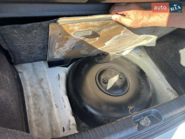 Белый Шевроле Авео, объемом двигателя 1.5 л и пробегом 245 тыс. км за 3000 $, фото 15 на Automoto.ua