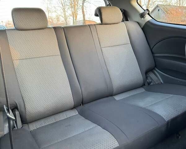 Белый Шевроле Авео, объемом двигателя 1.5 л и пробегом 245 тыс. км за 3890 $, фото 15 на Automoto.ua