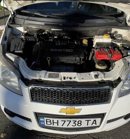 Шевроле Авео 2010 в Одессе на Automoto.ua Белый Шевроле Авео, объемом двигателя 1.4 л и пробегом 265 тыс. км за 3900 $, фото 9 на Automoto.ua