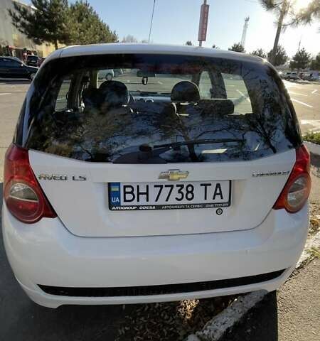 Шевроле Авео 2010 в Одессе на Automoto.ua Белый Шевроле Авео, объемом двигателя 1.4 л и пробегом 265 тыс. км за 3900 $, фото 5 на Automoto.ua
