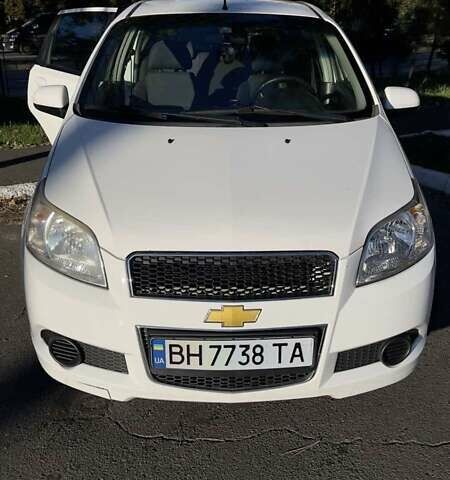 Шевроле Авео 2010 в Одессе на Automoto.ua Белый Шевроле Авео, объемом двигателя 1.4 л и пробегом 265 тыс. км за 3900 $, фото 10 на Automoto.ua
