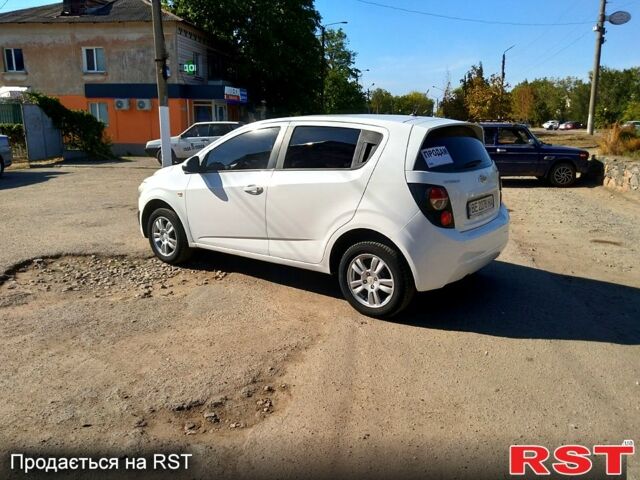 Шевроле Авео 2011 в Новой Одессе на Automoto.ua Белый Шевроле Авео, объемом двигателя 1.4 л и пробегом 139 тыс. км за 6000 $, фото 7 на Automoto.ua