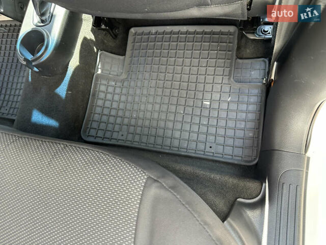 Белый Шевроле Авео, объемом двигателя 1.5 л и пробегом 81 тыс. км за 4650 $, фото 173 на Automoto.ua