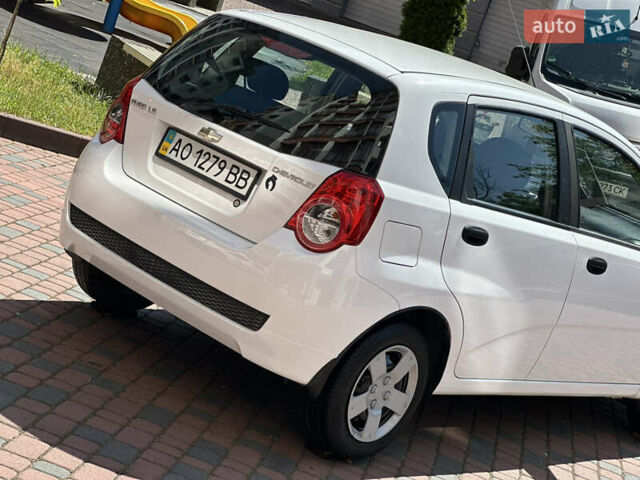 Белый Шевроле Авео, объемом двигателя 1.5 л и пробегом 81 тыс. км за 4650 $, фото 32 на Automoto.ua