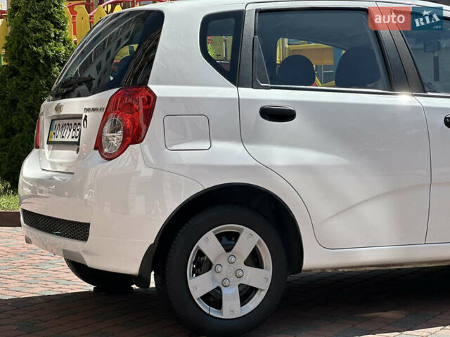 Белый Шевроле Авео, объемом двигателя 1.5 л и пробегом 81 тыс. км за 4650 $, фото 34 на Automoto.ua