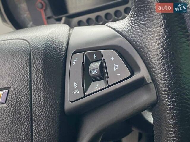 Белый Шевроле Авео, объемом двигателя 1.4 л и пробегом 139 тыс. км за 6400 $, фото 33 на Automoto.ua