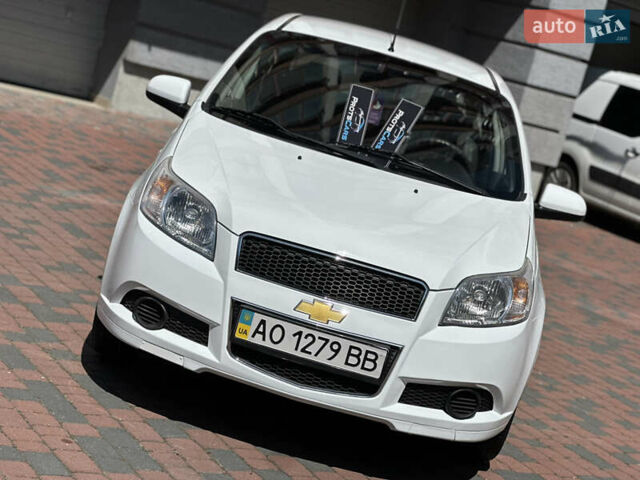 Белый Шевроле Авео, объемом двигателя 1.5 л и пробегом 81 тыс. км за 4650 $, фото 5 на Automoto.ua