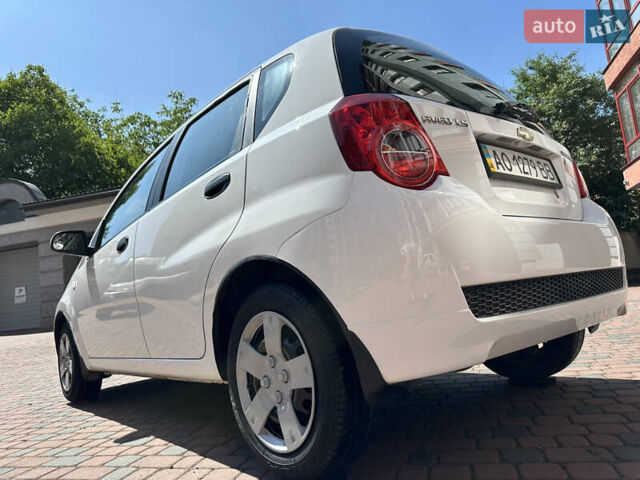 Белый Шевроле Авео, объемом двигателя 1.5 л и пробегом 81 тыс. км за 4650 $, фото 59 на Automoto.ua