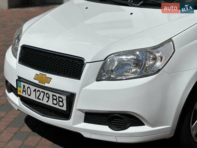 Белый Шевроле Авео, объемом двигателя 1.5 л и пробегом 81 тыс. км за 4650 $, фото 24 на Automoto.ua