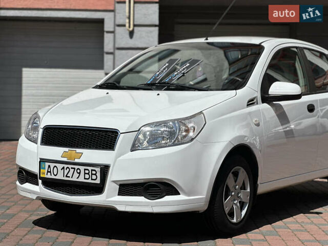 Белый Шевроле Авео, объемом двигателя 1.5 л и пробегом 81 тыс. км за 4650 $, фото 21 на Automoto.ua
