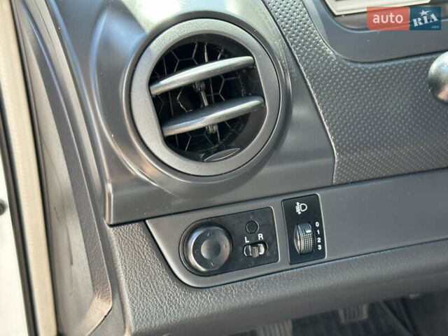 Белый Шевроле Авео, объемом двигателя 1.5 л и пробегом 81 тыс. км за 4650 $, фото 111 на Automoto.ua